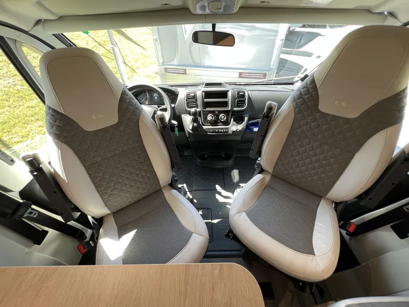 60Y MATRIX 670 SL – foto 5/27