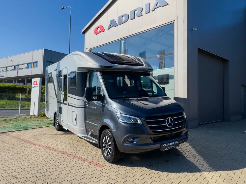 MATRIX SUPREME MB 670 DL 2026 – Obytný vůz, pobočka Praha - Brandýs n/Labem